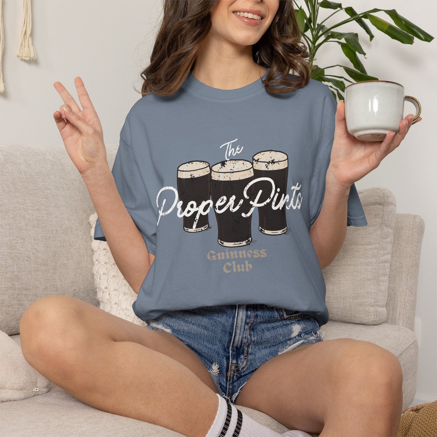 Vintage Distressed Proper Pints Guinness Club T-Shirt