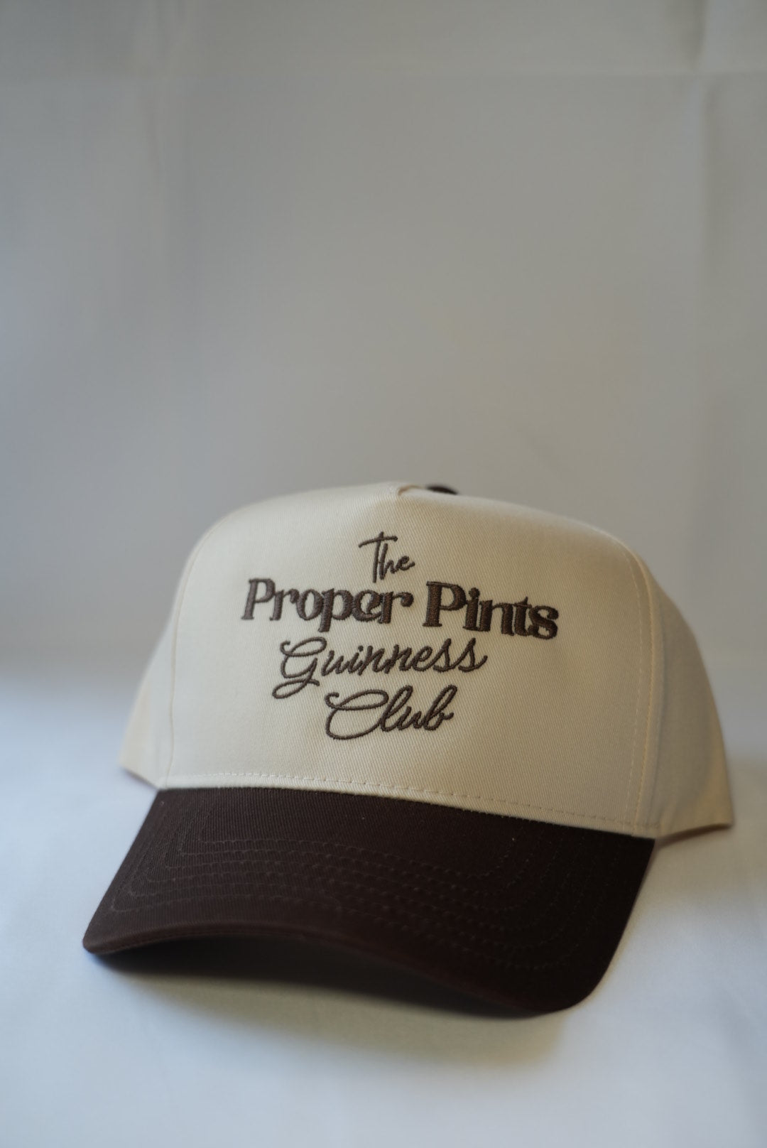Guinness Club Proper Pints Snapback Hat (Brown/Tan)
